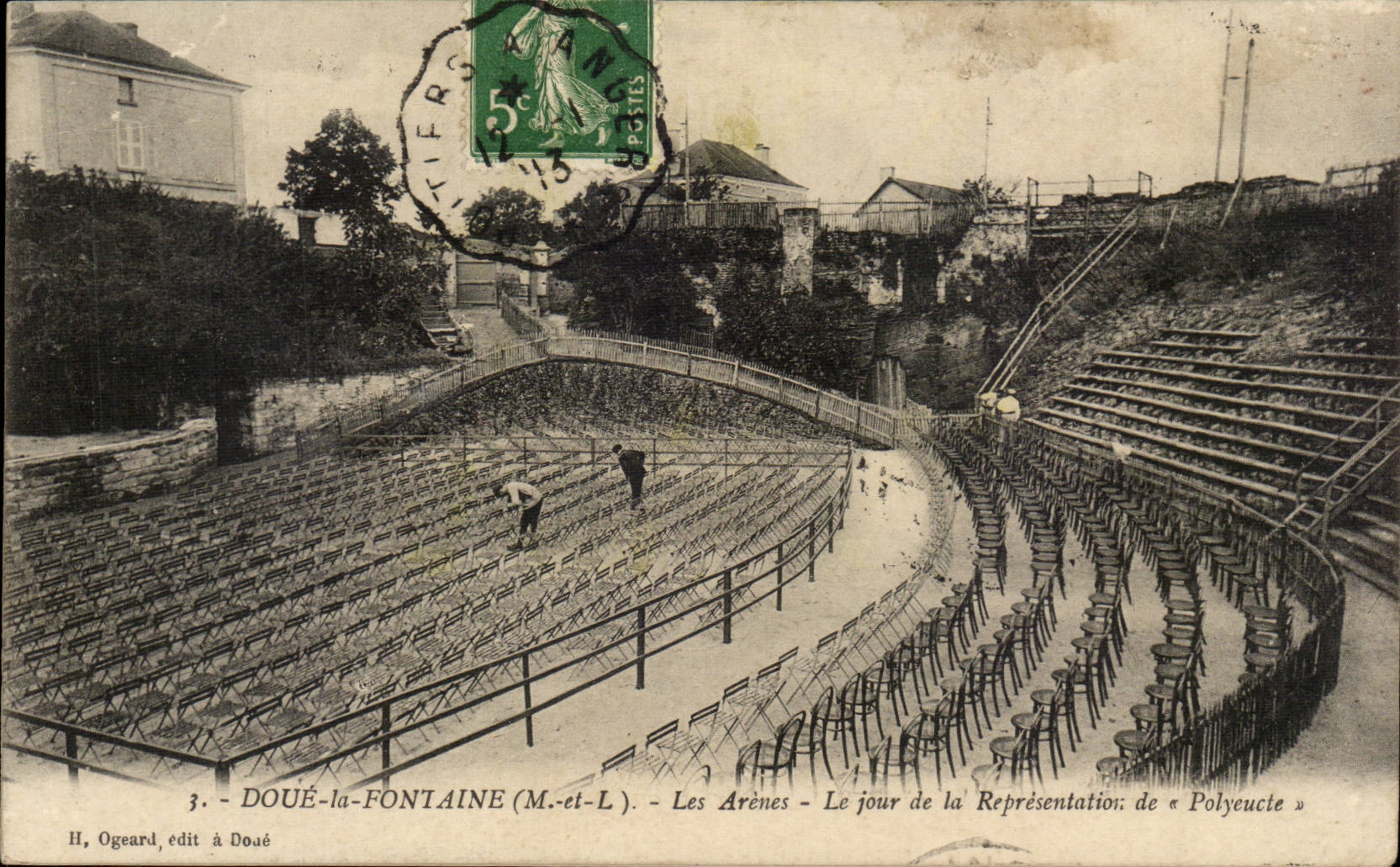 CPA Endows the Fountain the arena the day with the representation of Polyeucte Theater