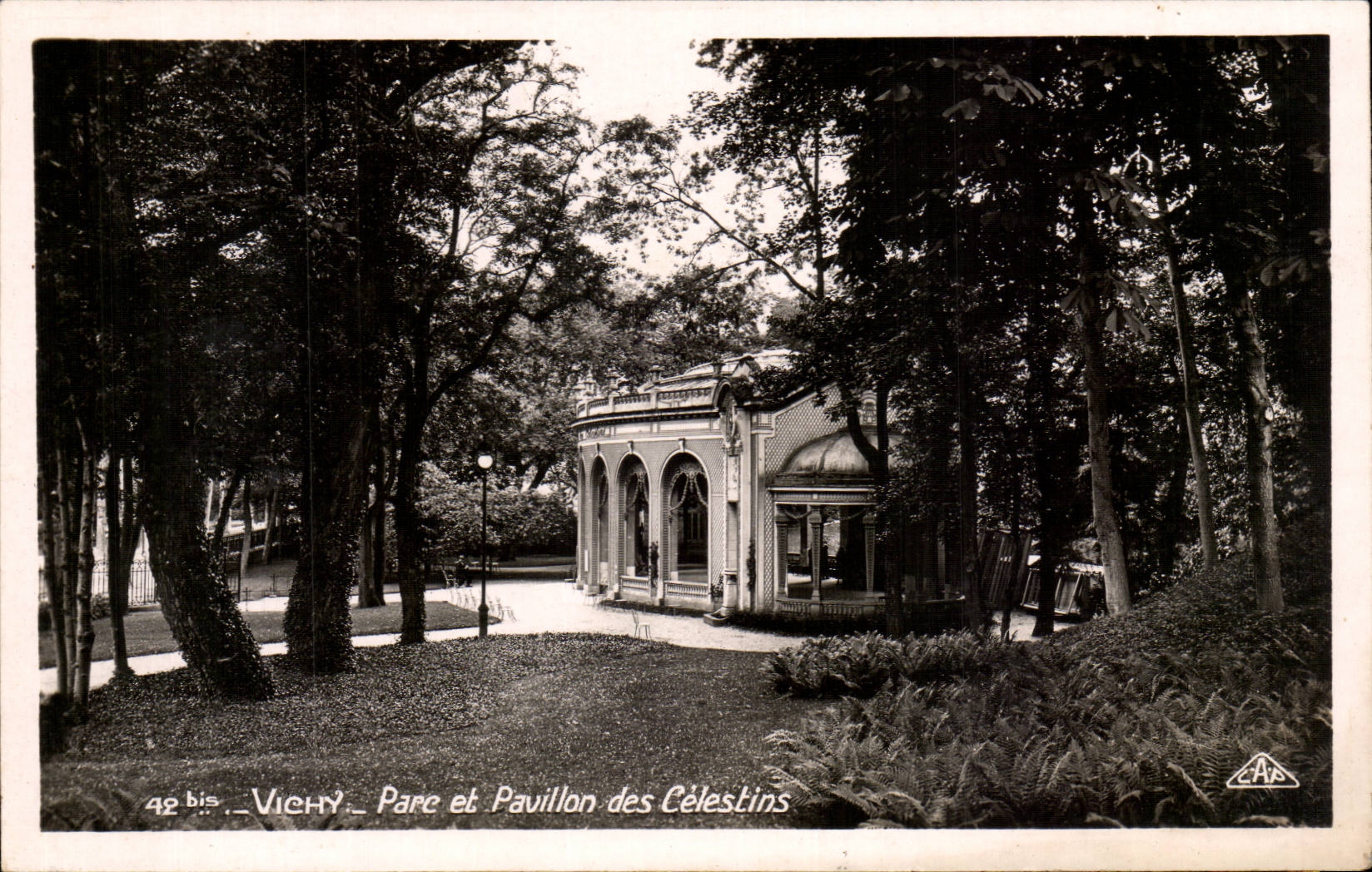 CPA Vichy Parc et pavillon des Celestins