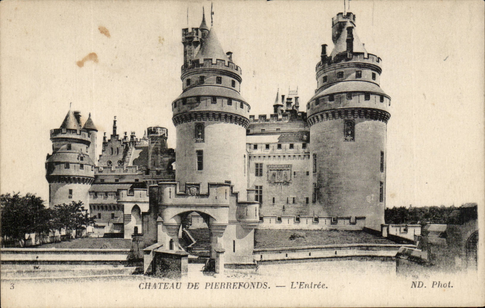 CPA Schloss Pierrefonds des Hereinkommens