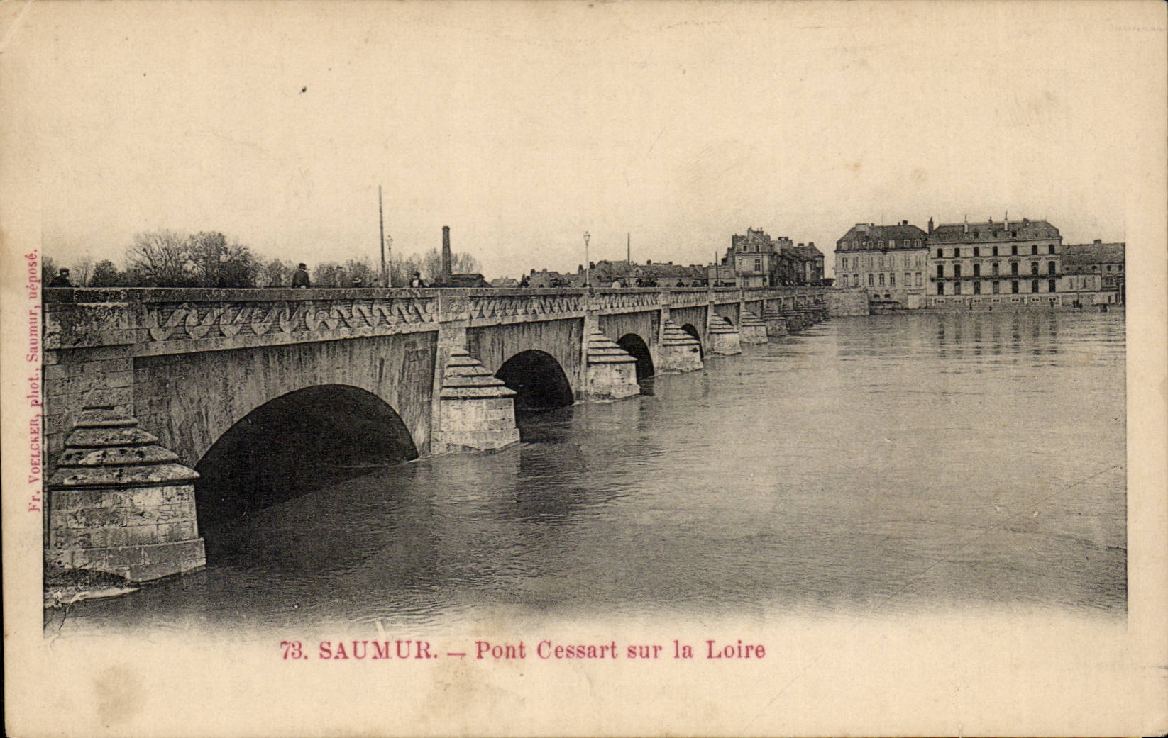 CPA Saumur Cessart Bridge on the Loire