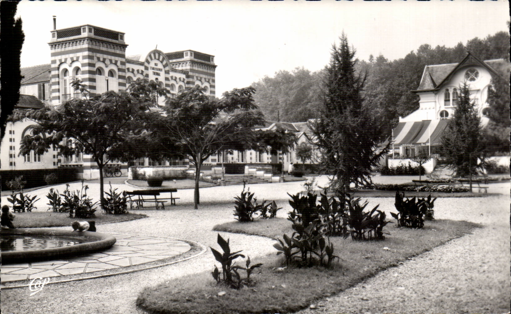 Dirtied CPSM of Bearn hydropathic establishment and the park