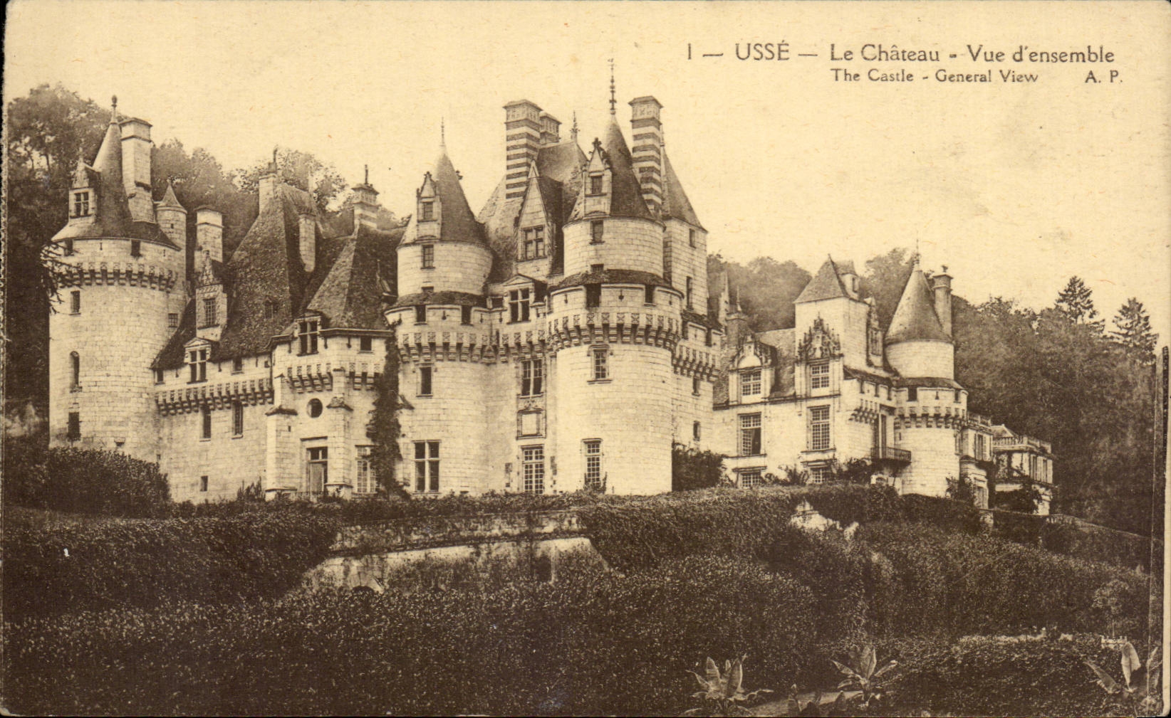 CPA Usse le chateau Vue d'ensemble 