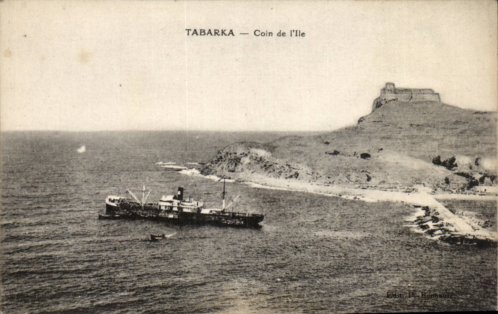 CPA Tunisia Tabarka Corner of the island boat