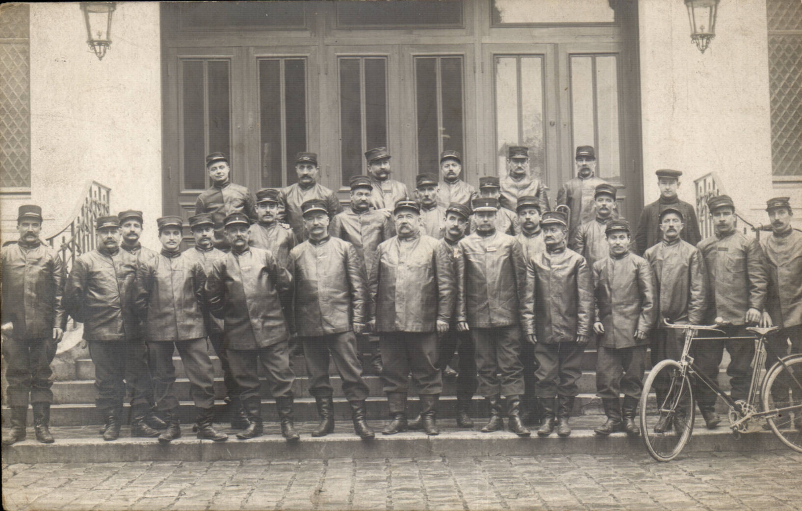 Real photo Militaria Charenton Bicycle