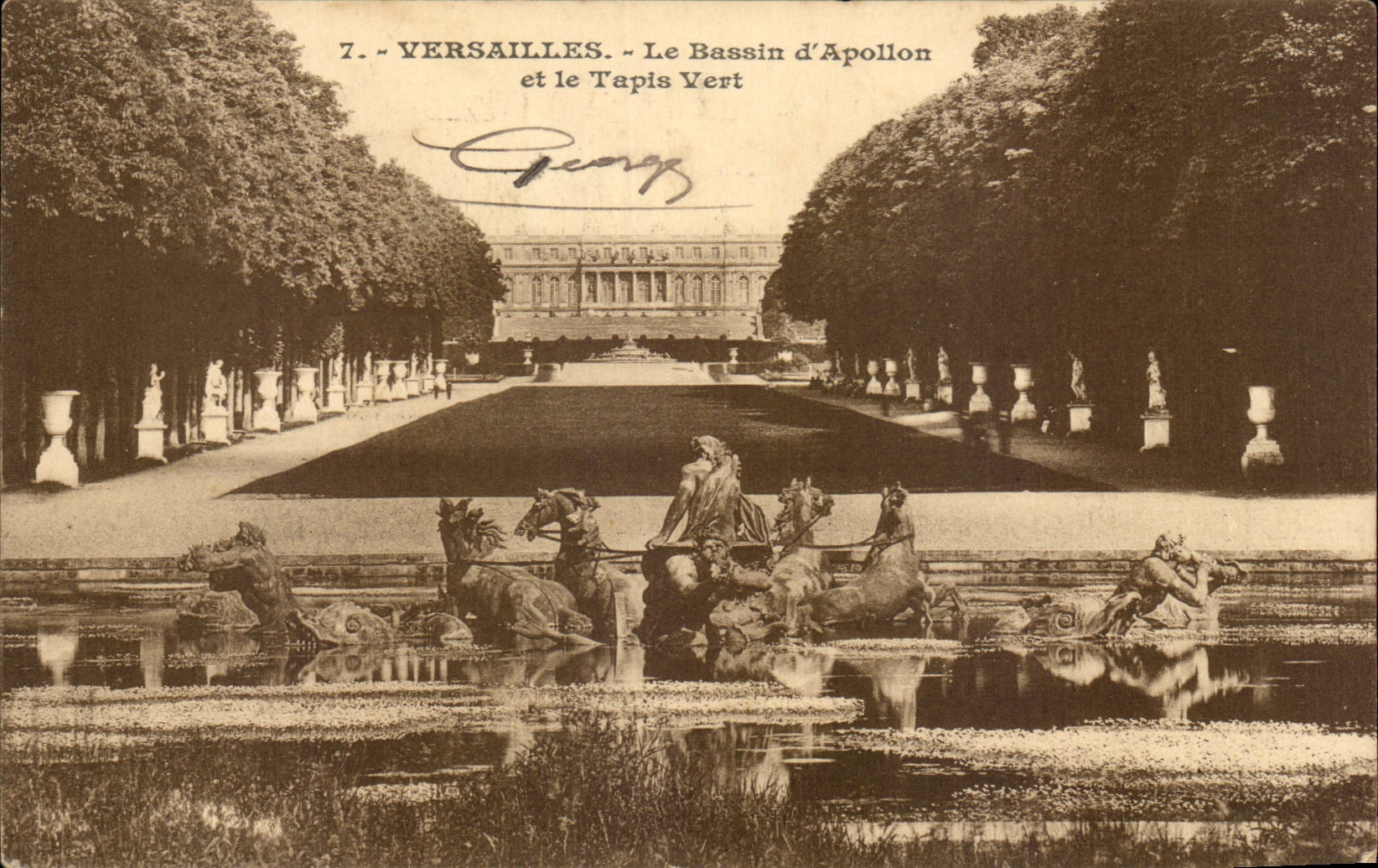 CPA Versailles the basin of Apollo and the green carpet
