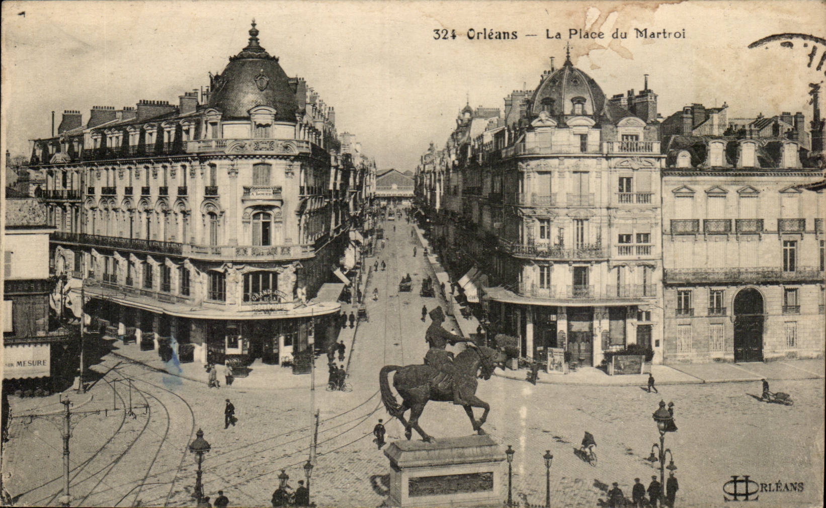 Orleans CPA places of Martroi