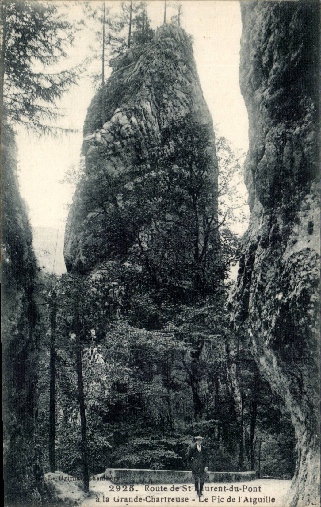 CPA Strasse von St Laurent der Brucke zu grossem Chartreuse die Spitze der Nadel