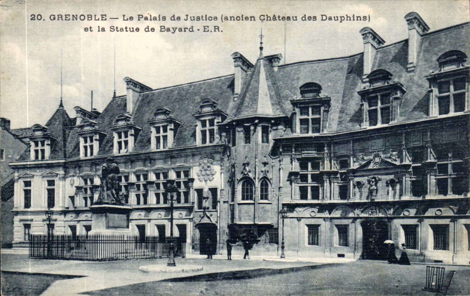 CPA Grenoble law courts old castle of the Dolphins and Statue of Bayard