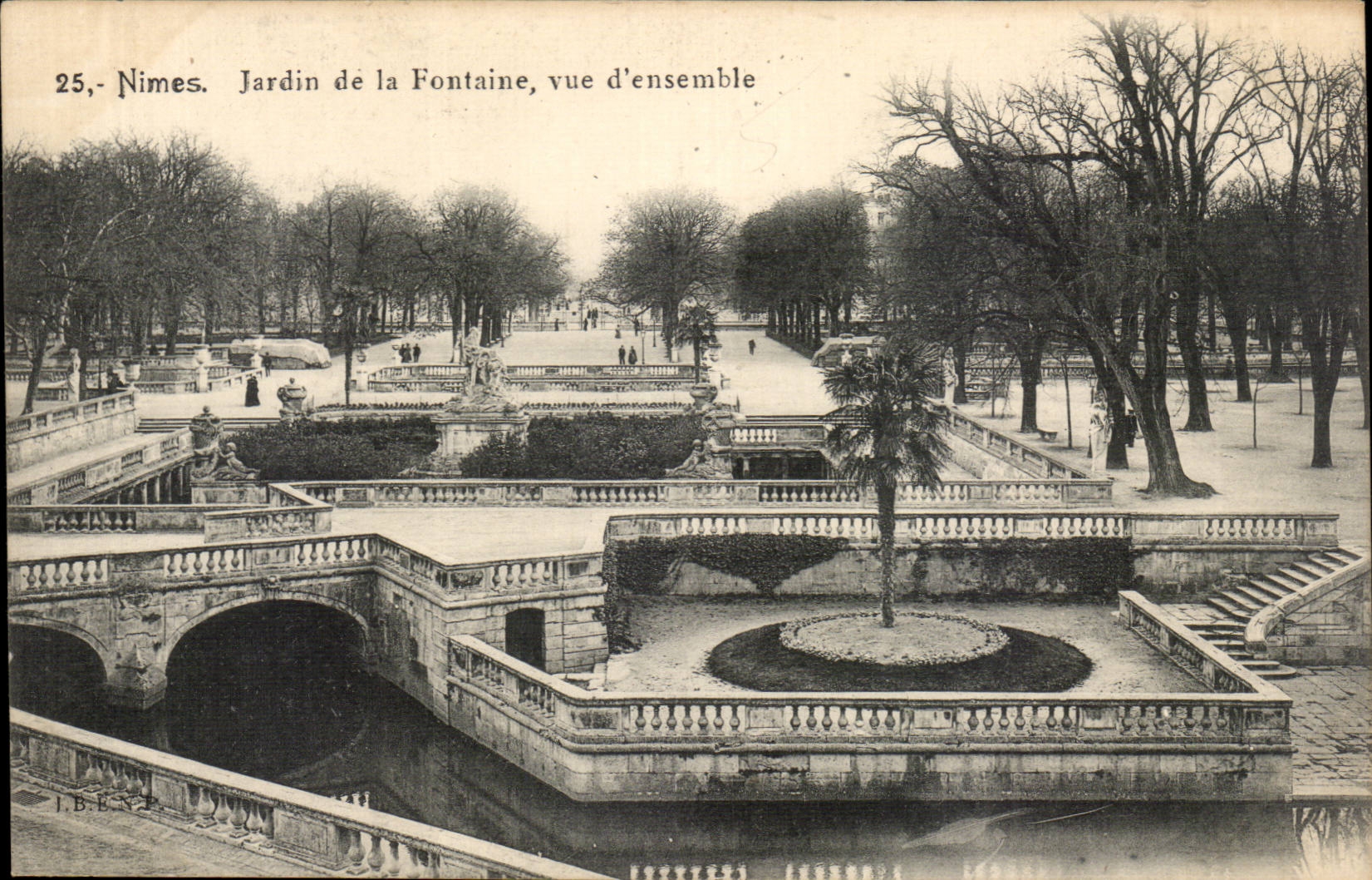 CPA Nimes Garten des Gesamtabbildungsbrunnens