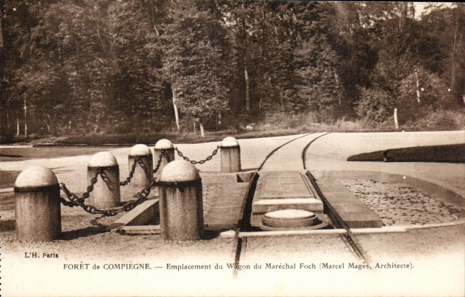 CPA Bohrgerat des Compiegne Aufstellungsortes des Zuges vom Marschall foch (Marcel magnes)