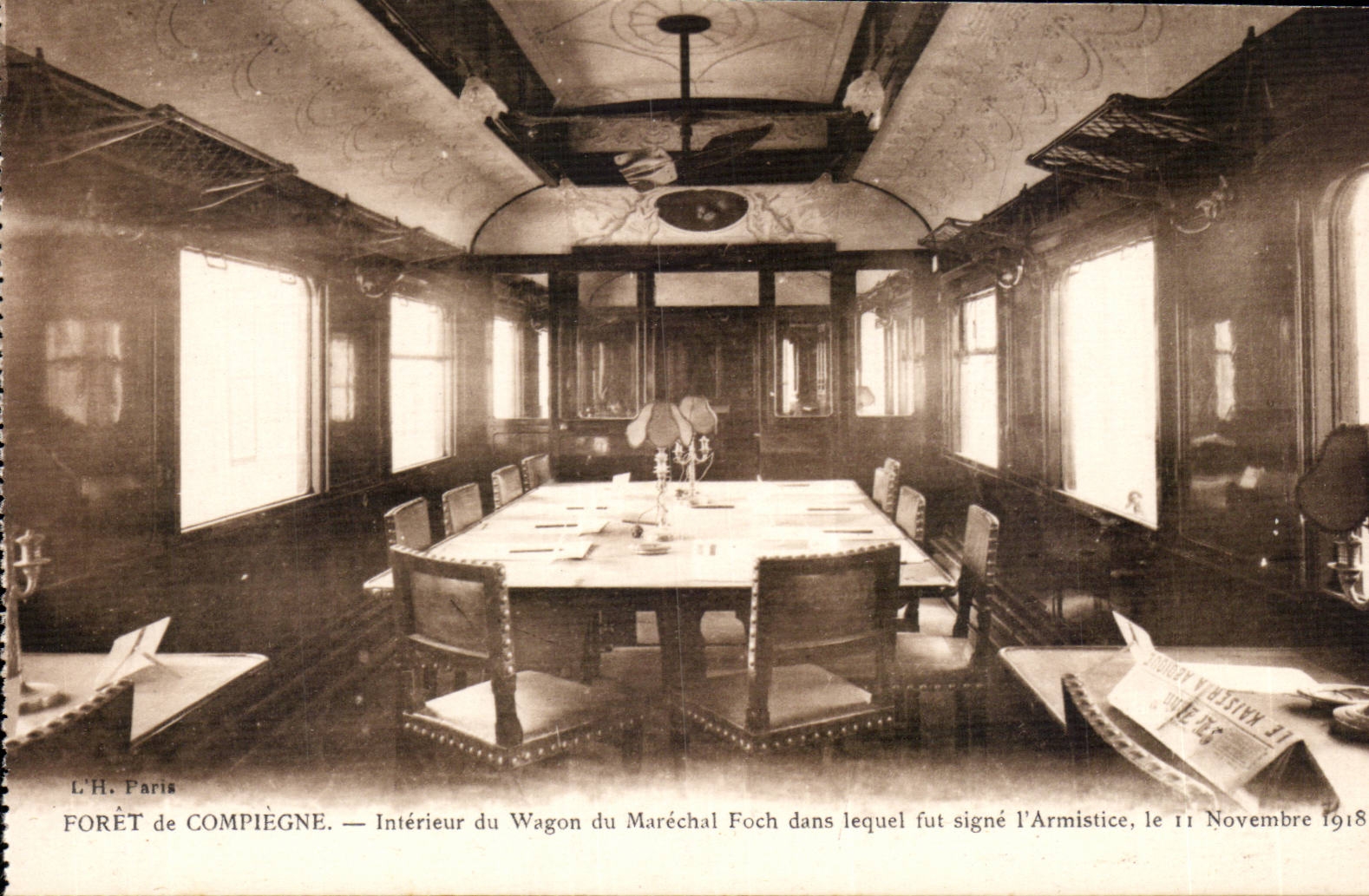 CPA Bohrgerat von InnenCompiegne des Trainers des Foch Marschalls in dem war Zeichen der Waffenstillstand (Marcel Mages)