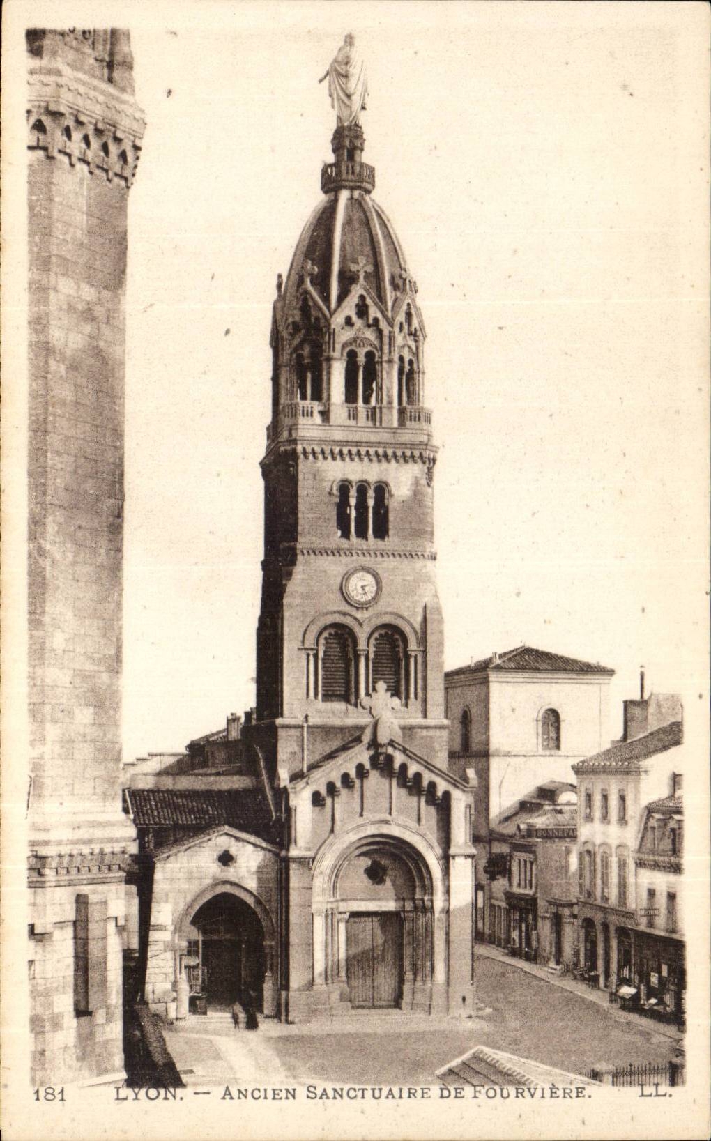 Lyon CPA Old sanctuary of Fourviere