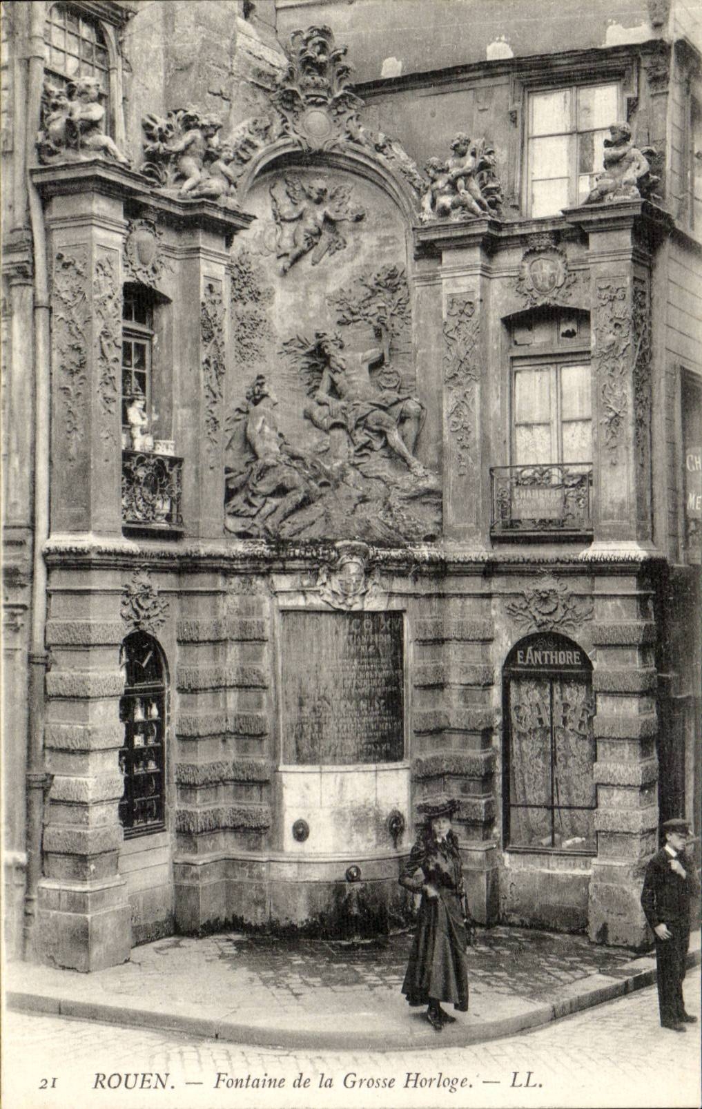 Rouen CPA Fountain of the large clock