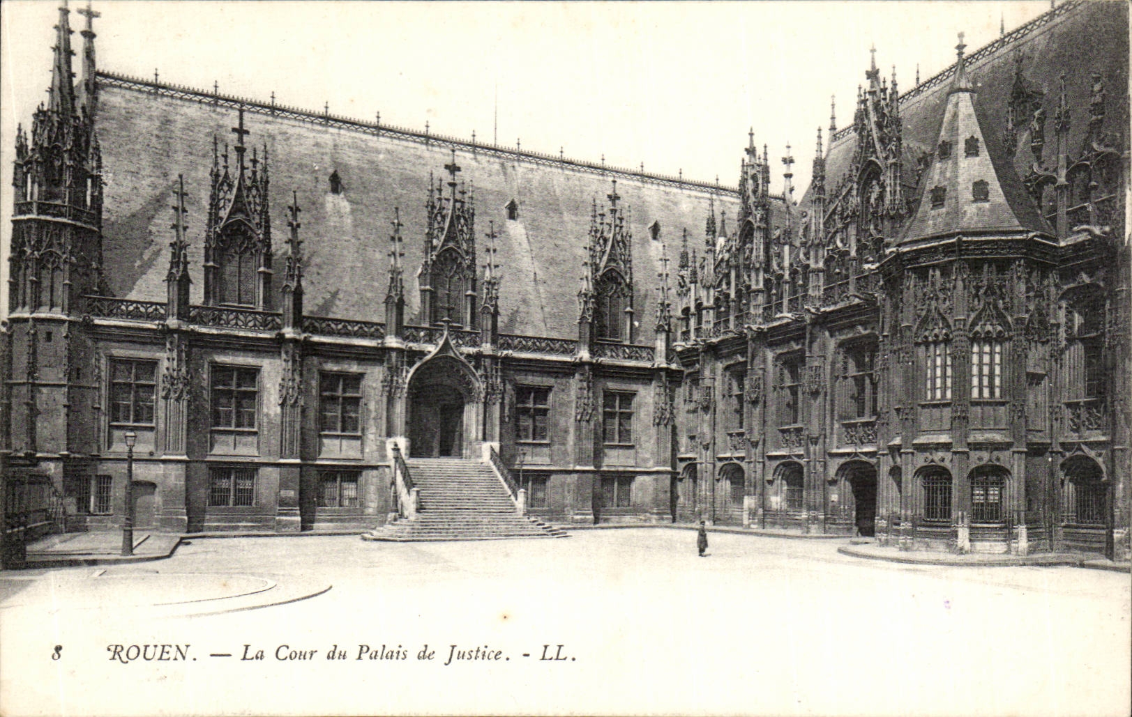 Rouen CPA It course of the law courts