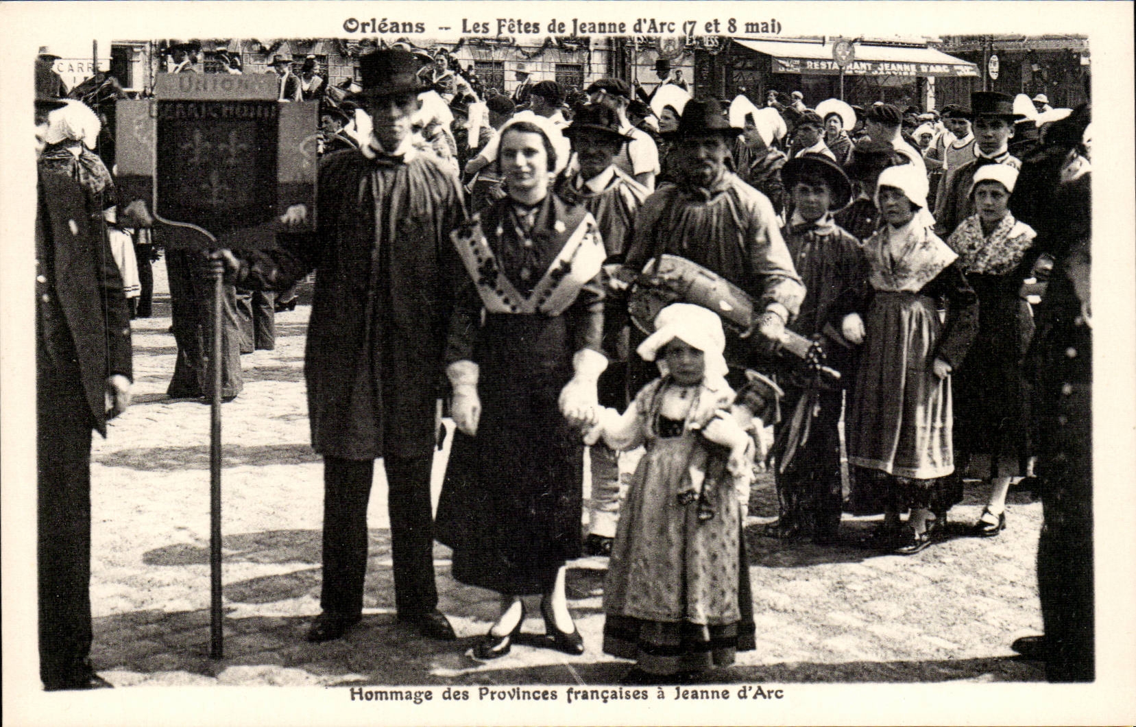 CPA Orleans the festivals of Jeanne of arc Hommage May 7th and 8th of the French Provinces has Jeanne of arc folklore