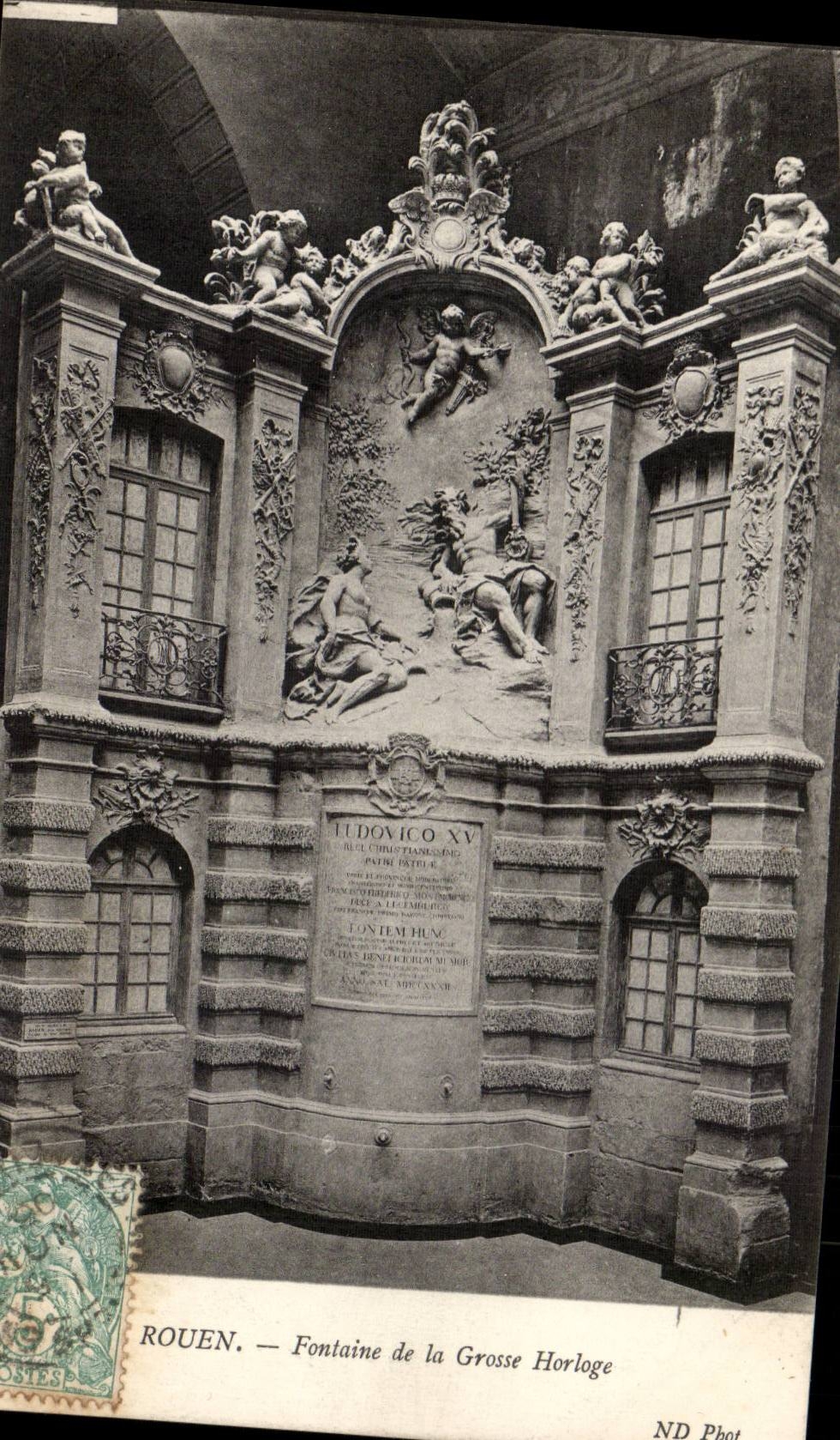 CPA Rouen Fountain of the large clock