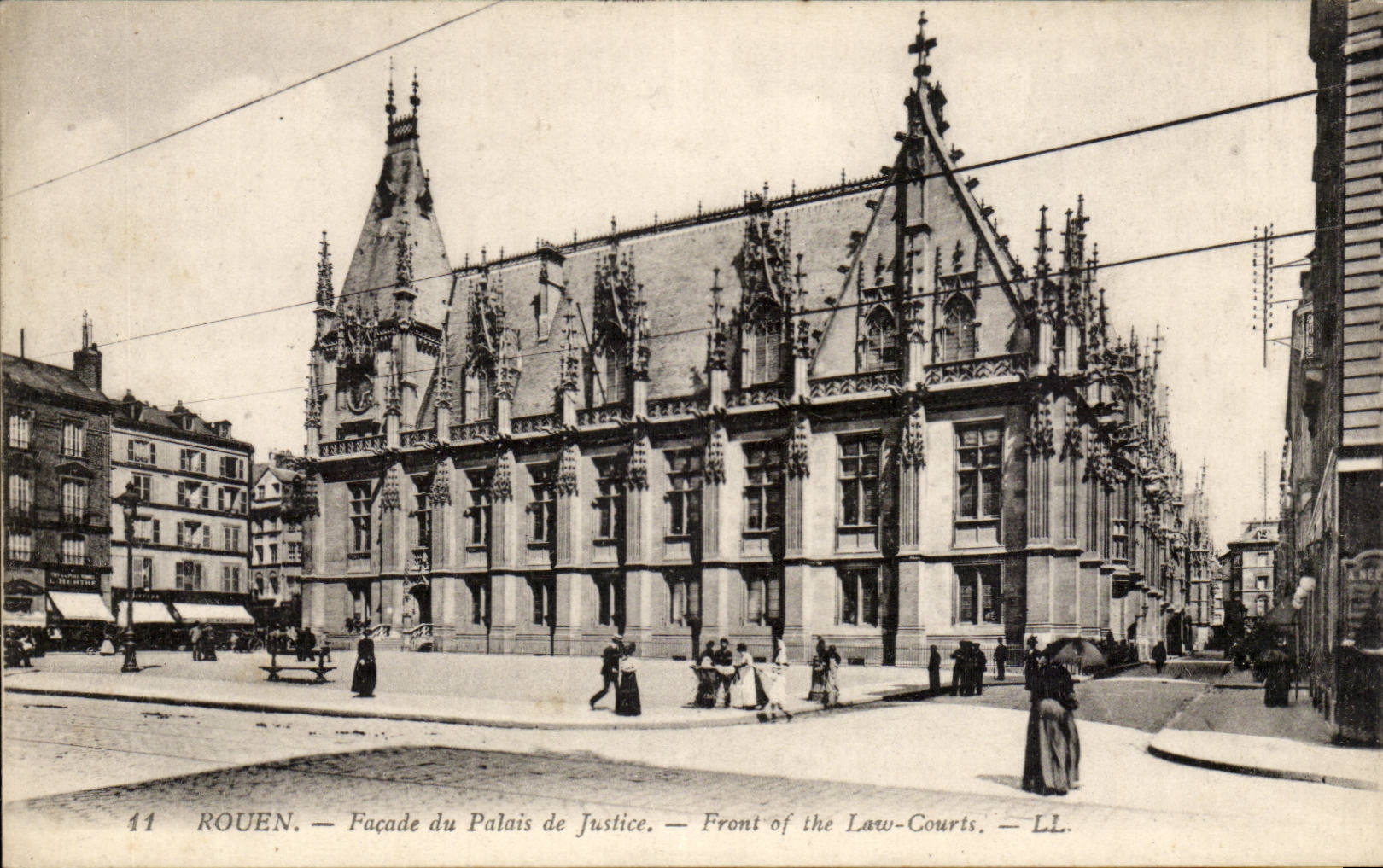CPA Rouen Frontage of the law courts