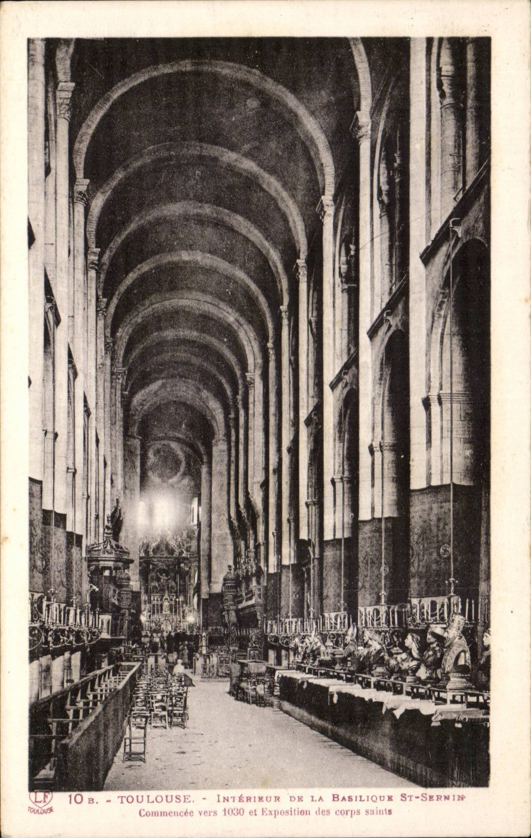 CPA Toulouse Interieur de la basilique St Sernin 