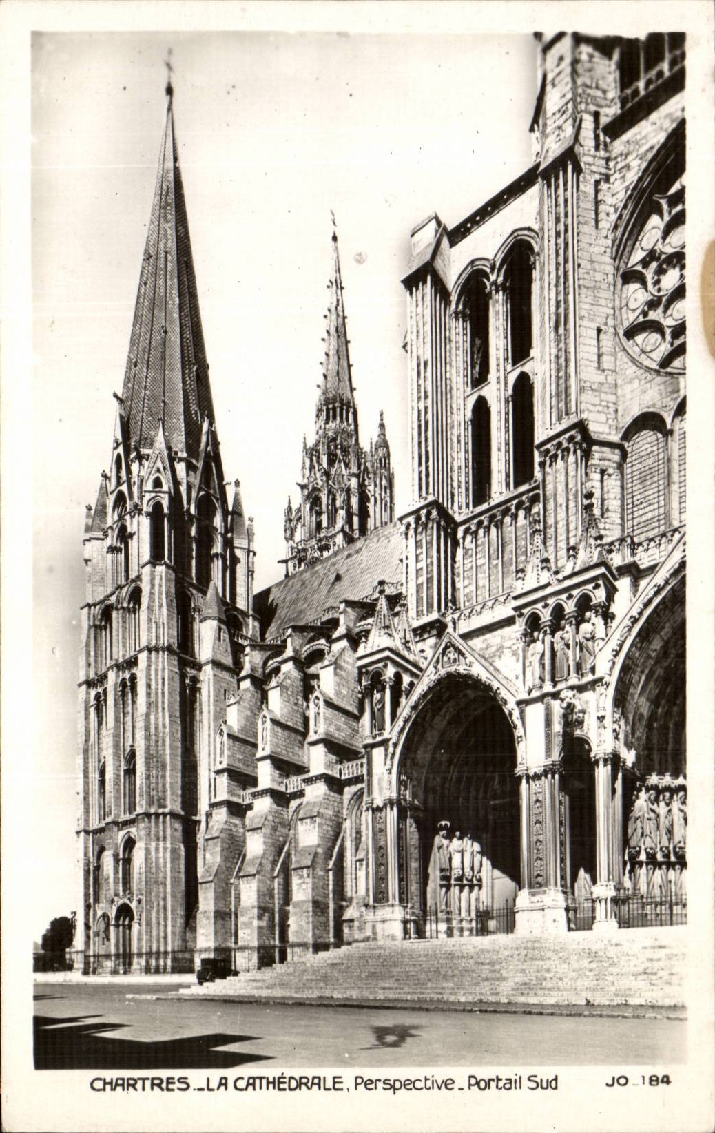 CPA Chartres Cathedral View southern Gate