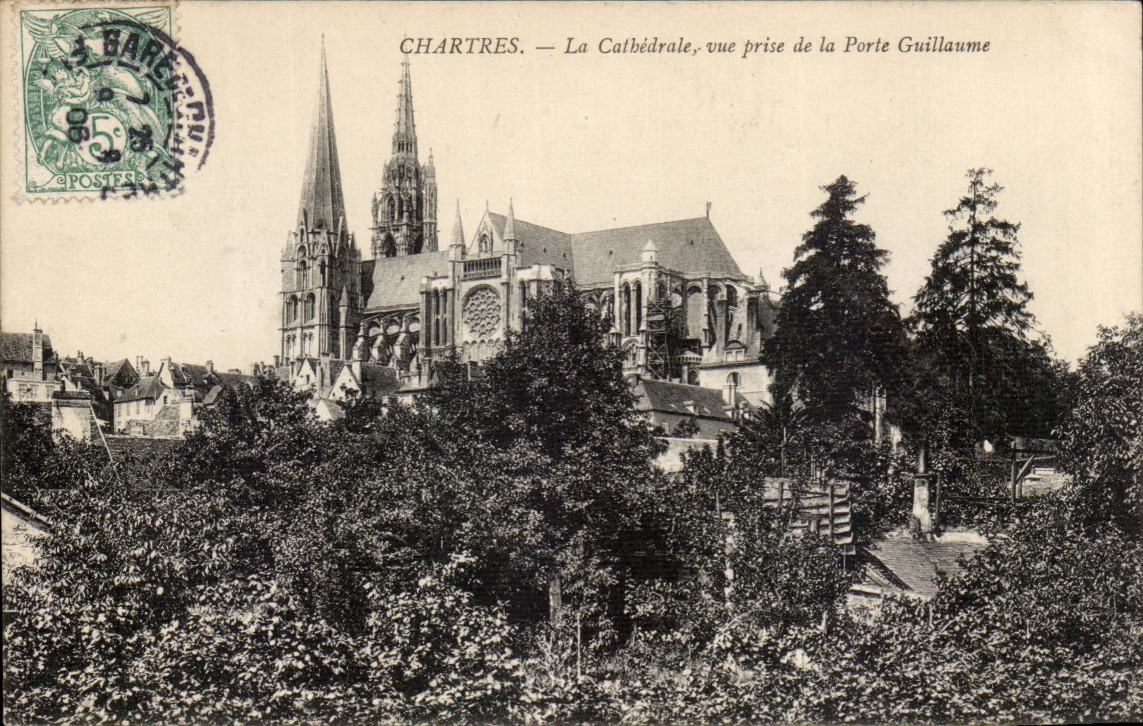 Chartres CPA the cathedral Seen from of the Guillaume door
