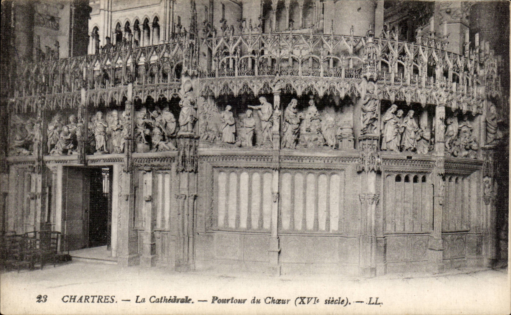 Chartres CPA the Portour cathedral of the chorus