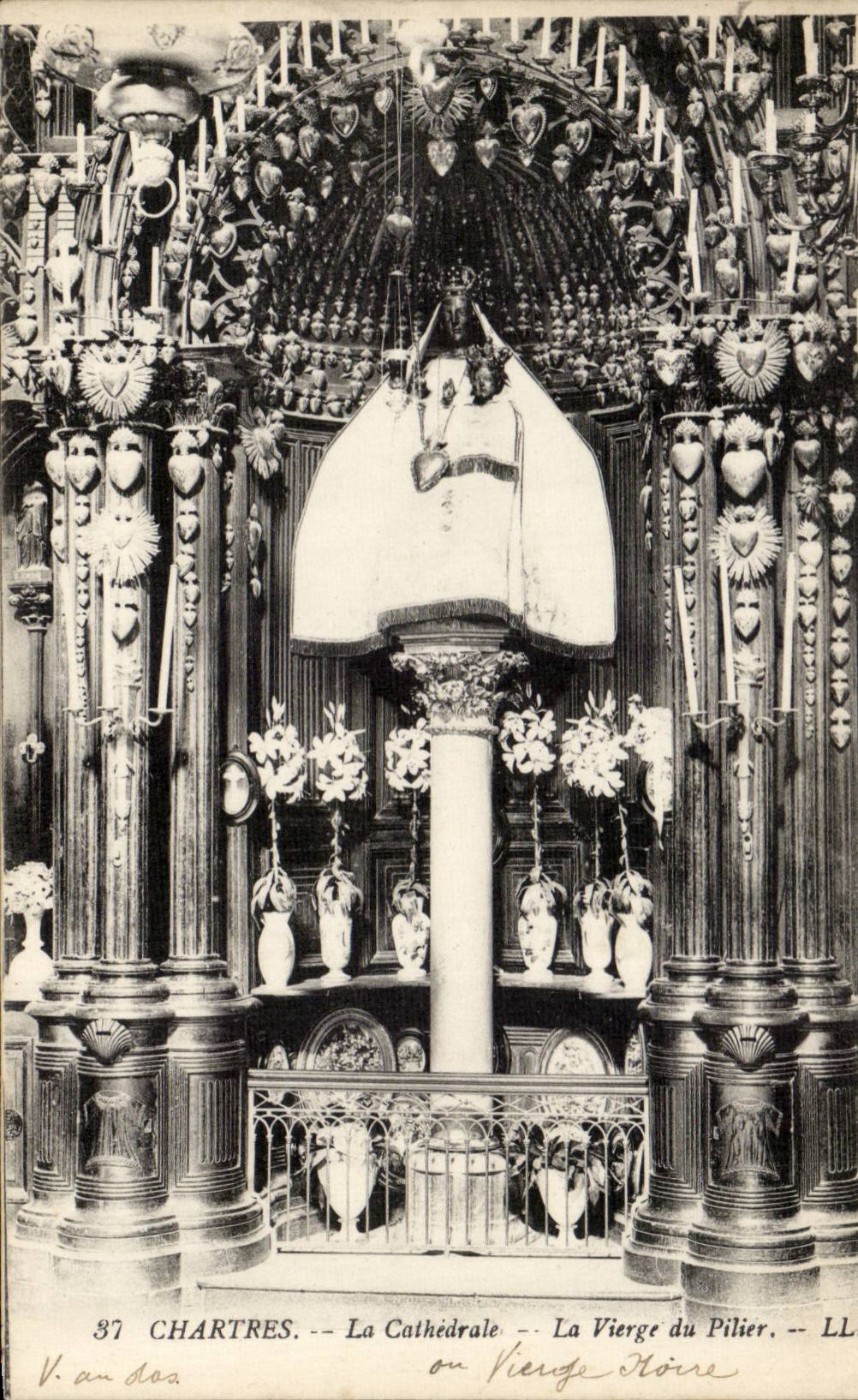 Chartres CPA the cathedral the virgin of the pillar