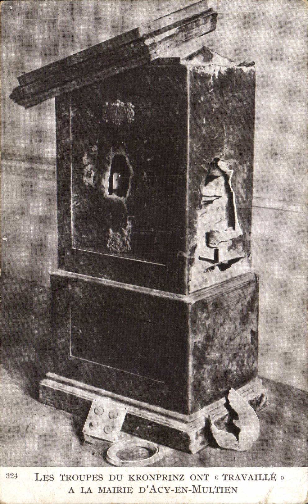 CPA the troops of Kronprinz have works with the town hall of Acy in Multien