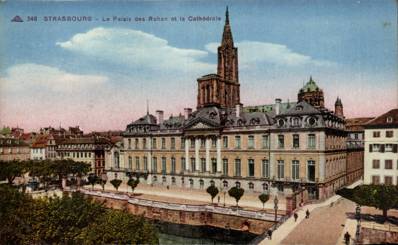 CPA Strasbourg the palate of Rohan and the cathedral