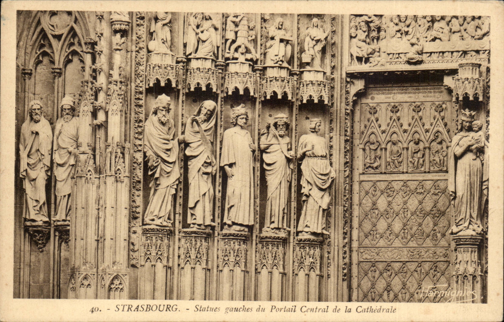 CPA Strasbourg left Statues of the central gate of the Cathedral