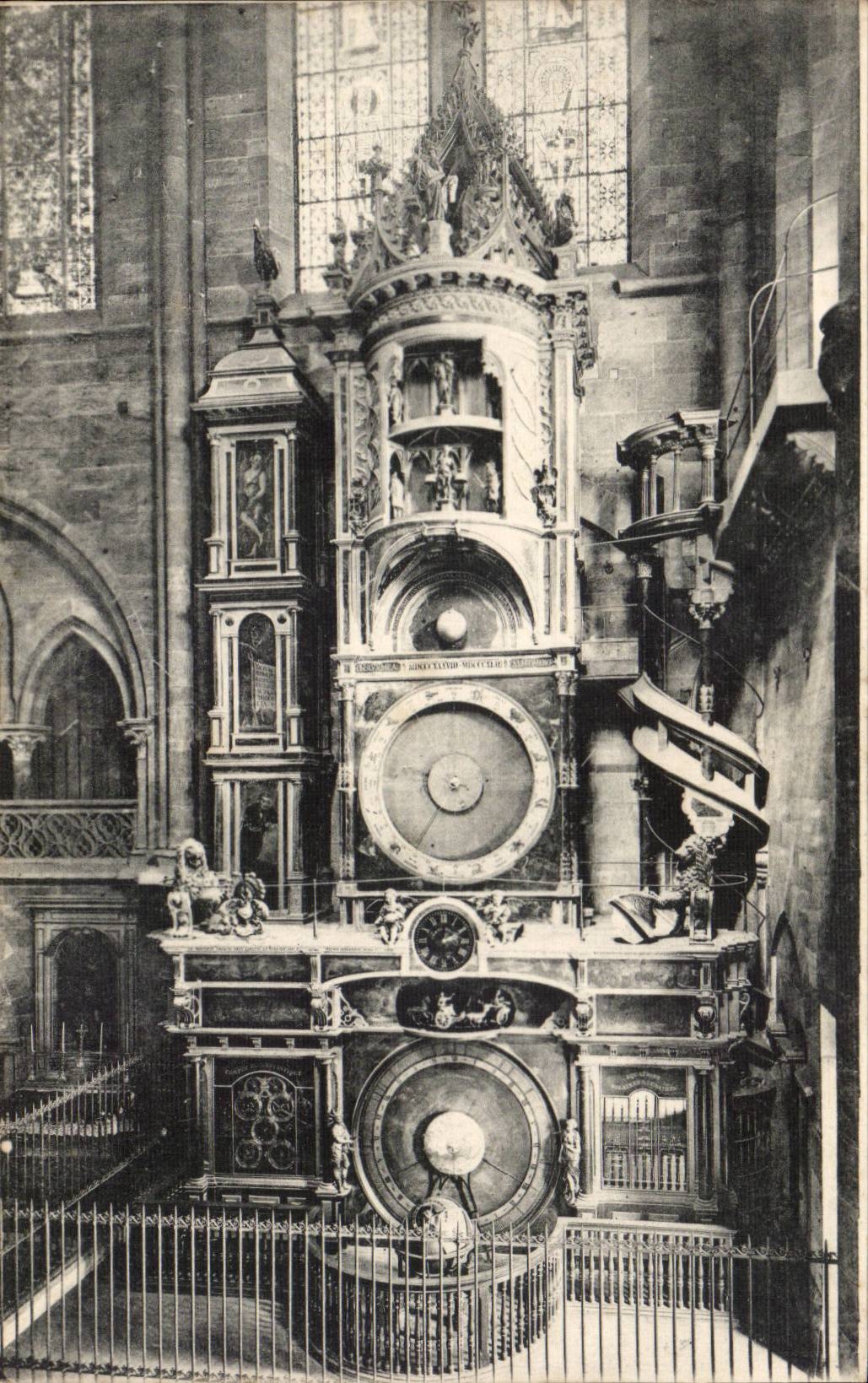 CPA Strasbourg Astronomische Uhr im Munster Clock Clock