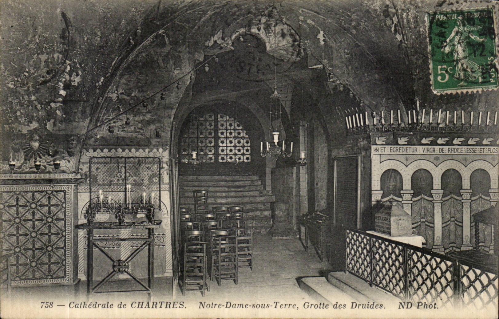CPA Chartres Notre Dame Kathedrale unter Grundhohle der Druiden