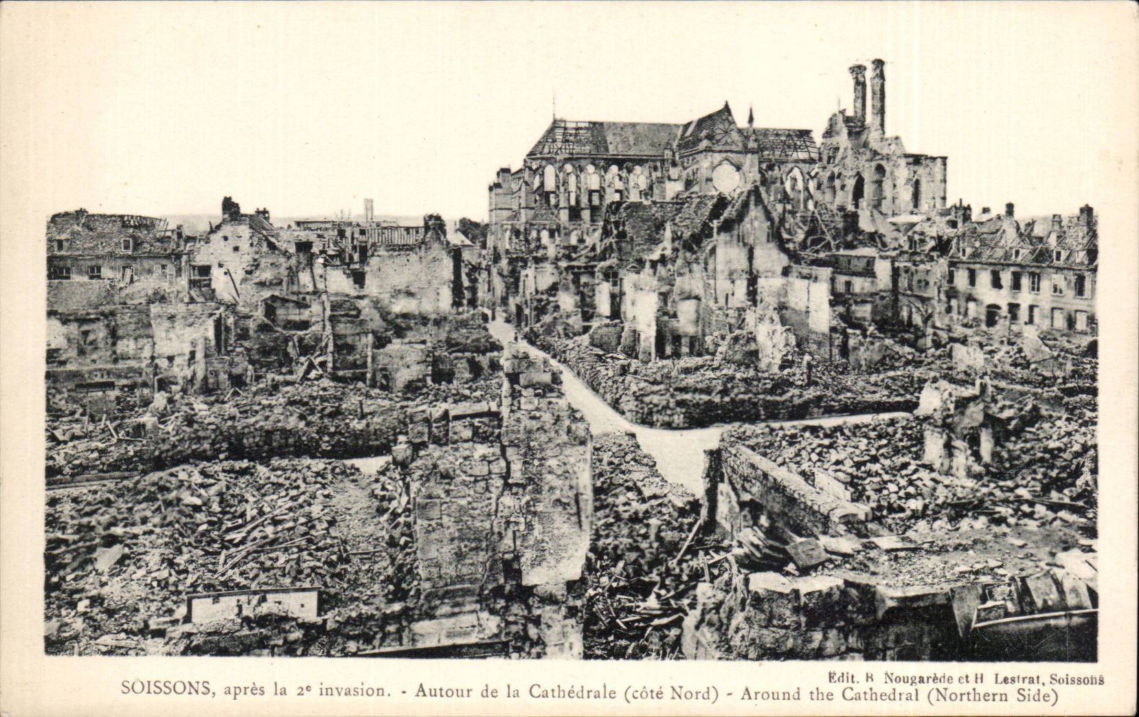 Soissons CPA Around the cathedral