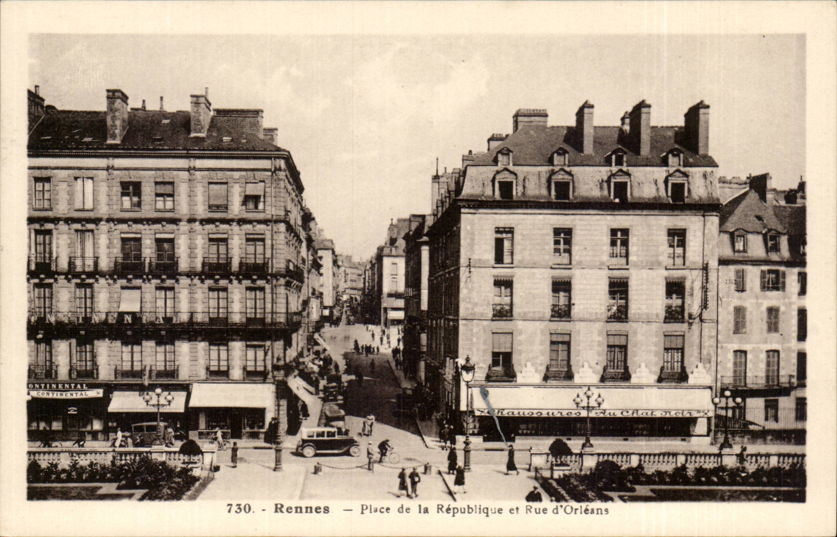 CPA Rennes Place de la Republique et rue d'Orleans