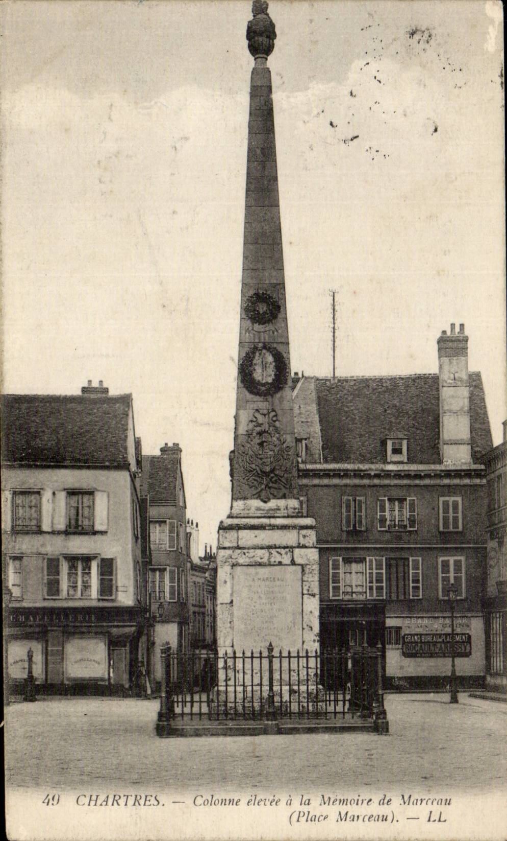 Chartres CPA Column raised with the memory of Marceau