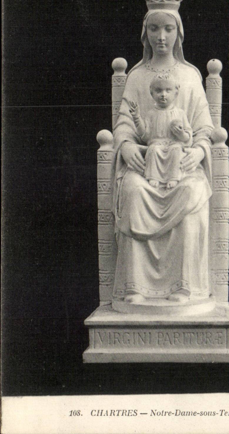 Chartres CPA Notre Dame under ground