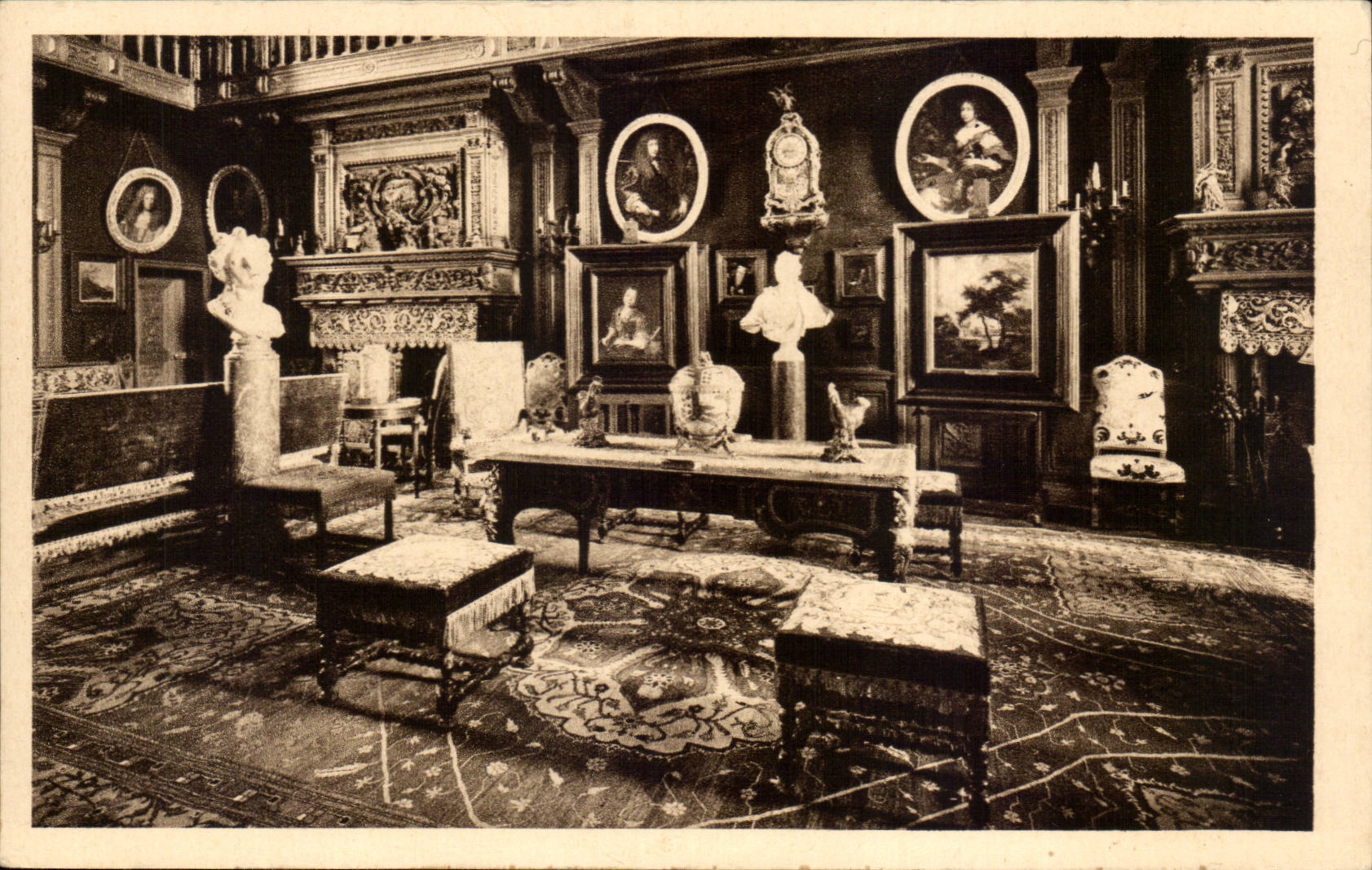 CPA Angerville Bailleul the large living room