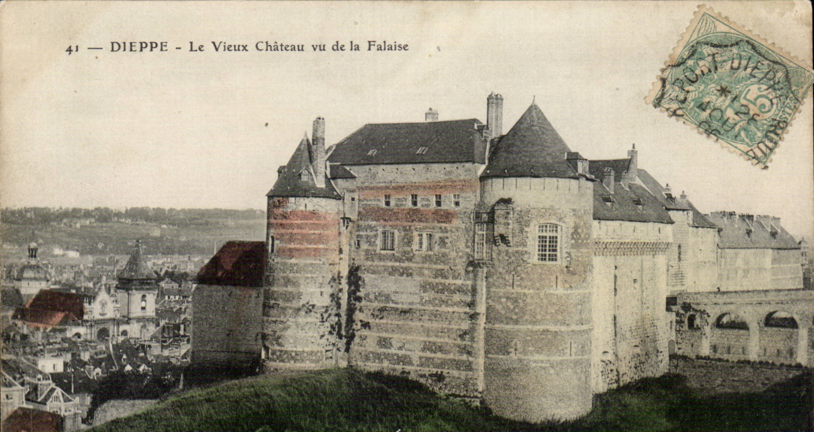 CPA Dieppe the old castle seen of cliff