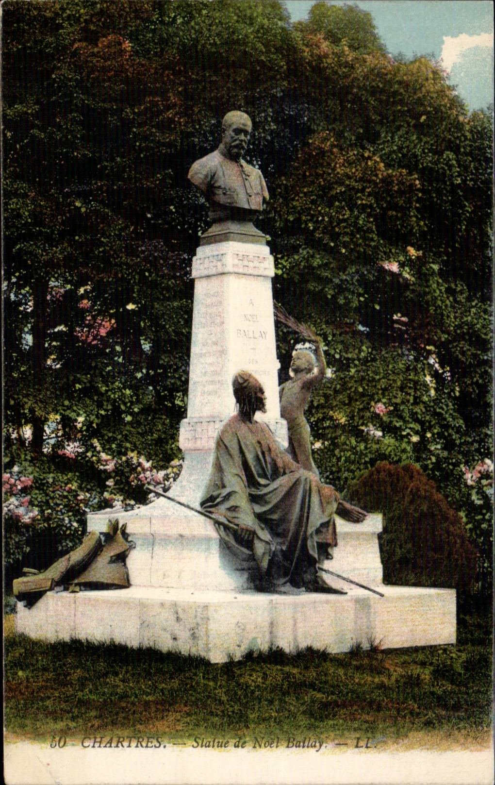 Chartres CPA Statue of Noah Ballay