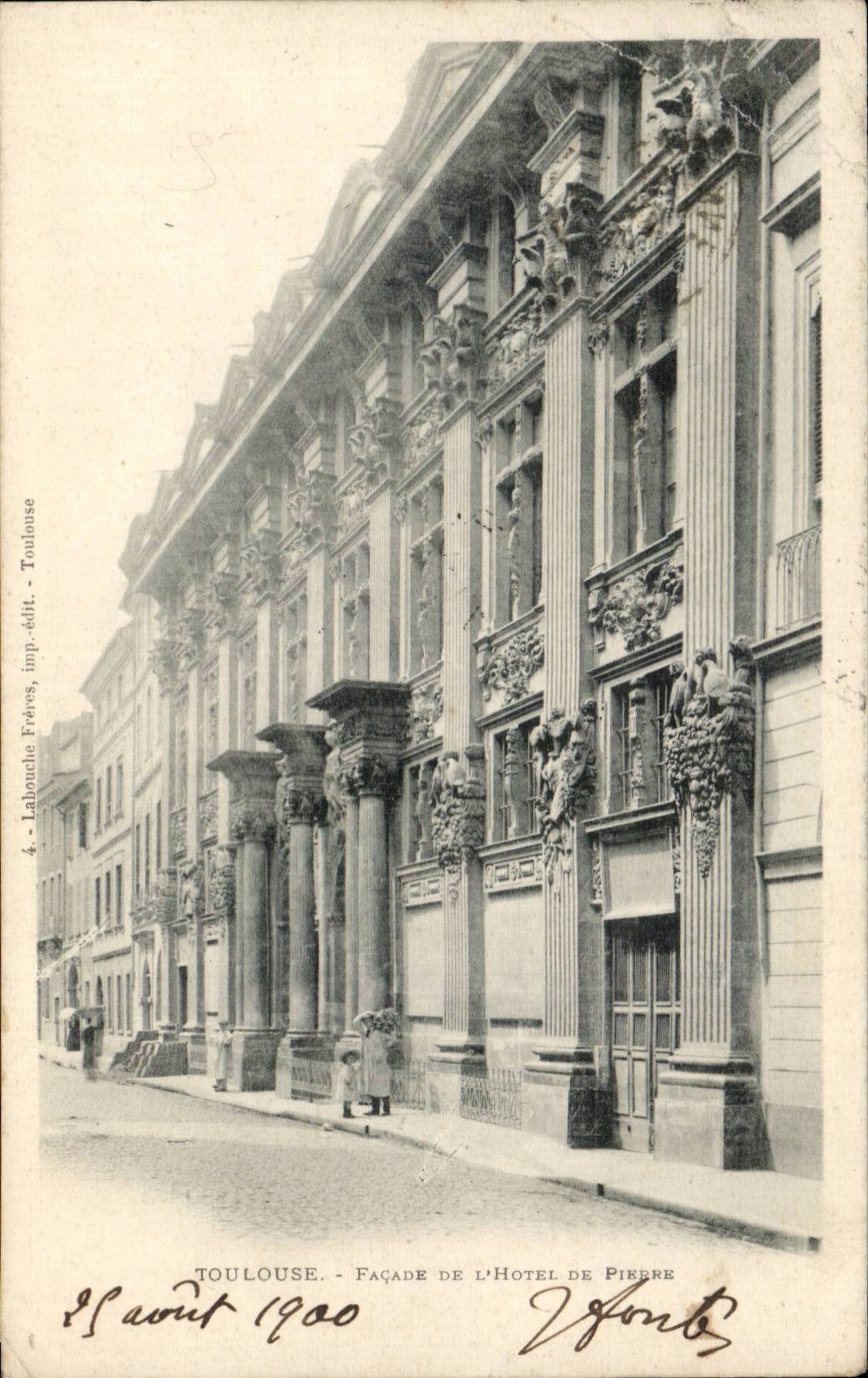 CPA Toulouse Facade de l'Hotel de pierre