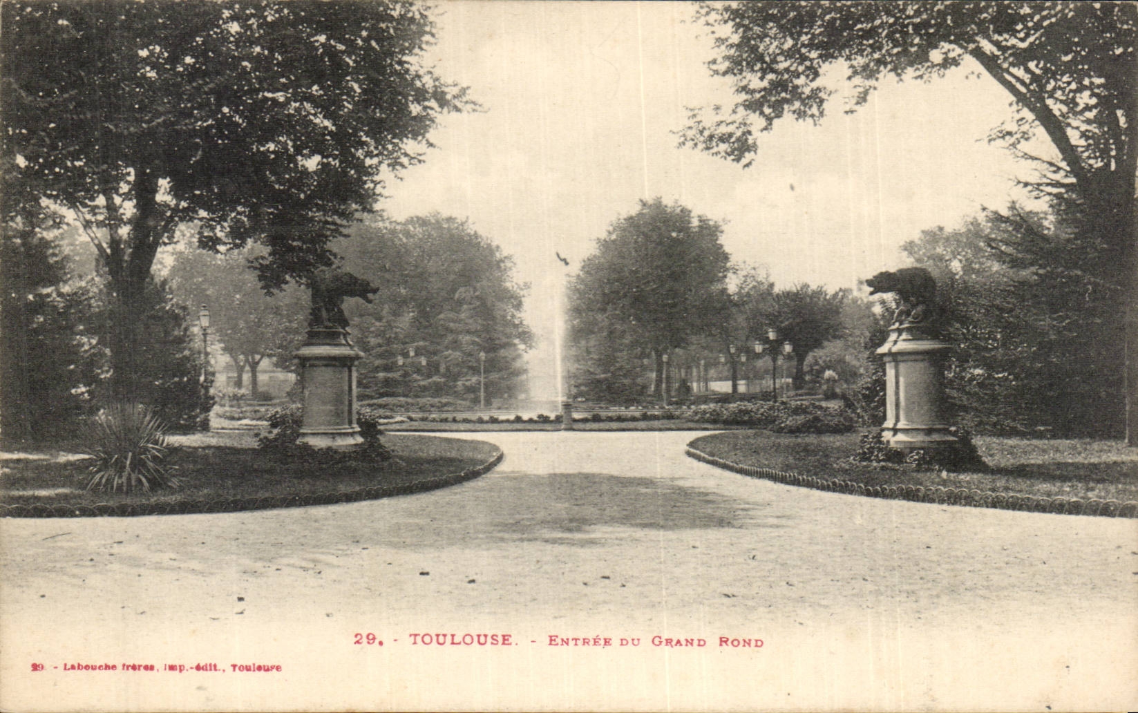 CPA Toulouse Entree du grand rond