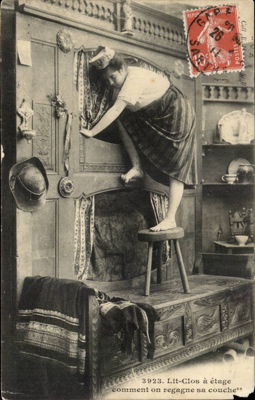 Betten Folklore-Kostum Bretagne-CPA geschlossenes