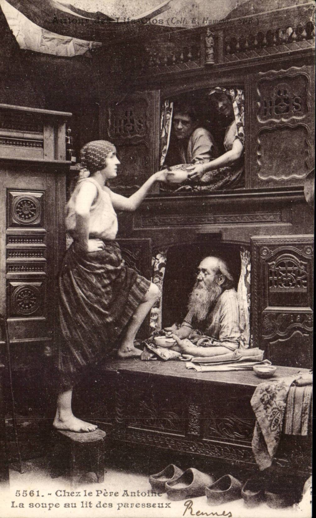 Bretagne CPA schloss Betten Folklore-Kostumsuppe mit dem Bett vom faulen