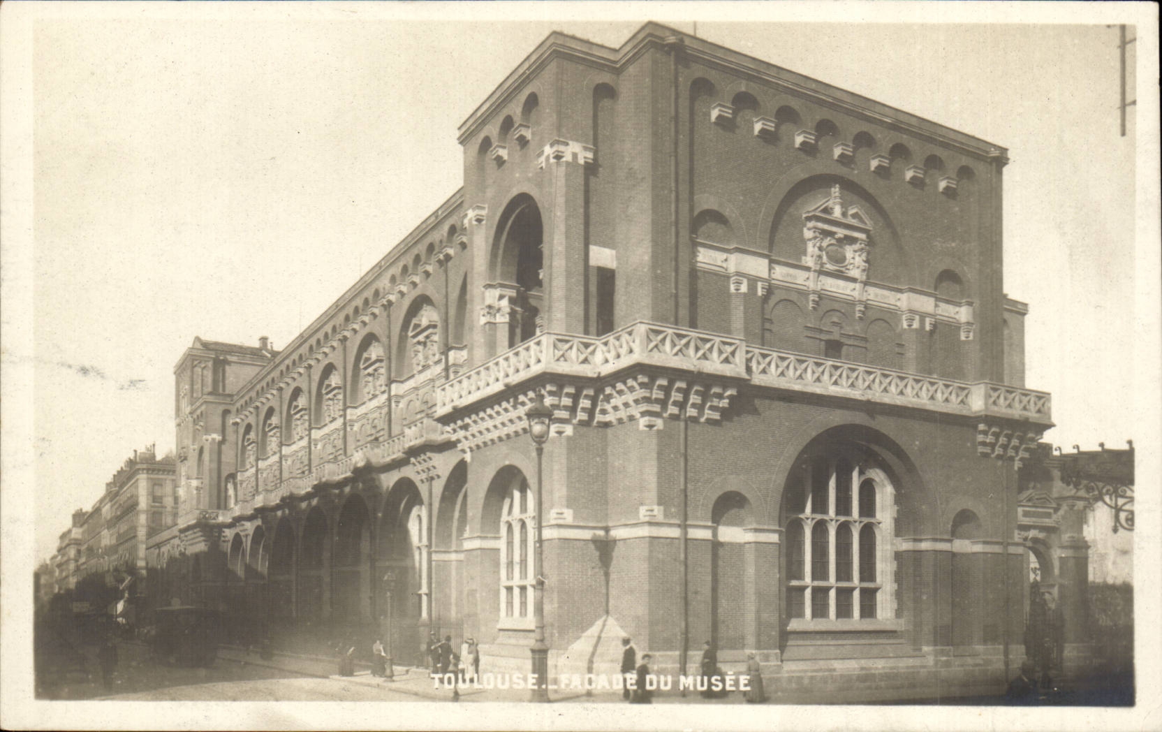 Toulouse CPA Facade du musee