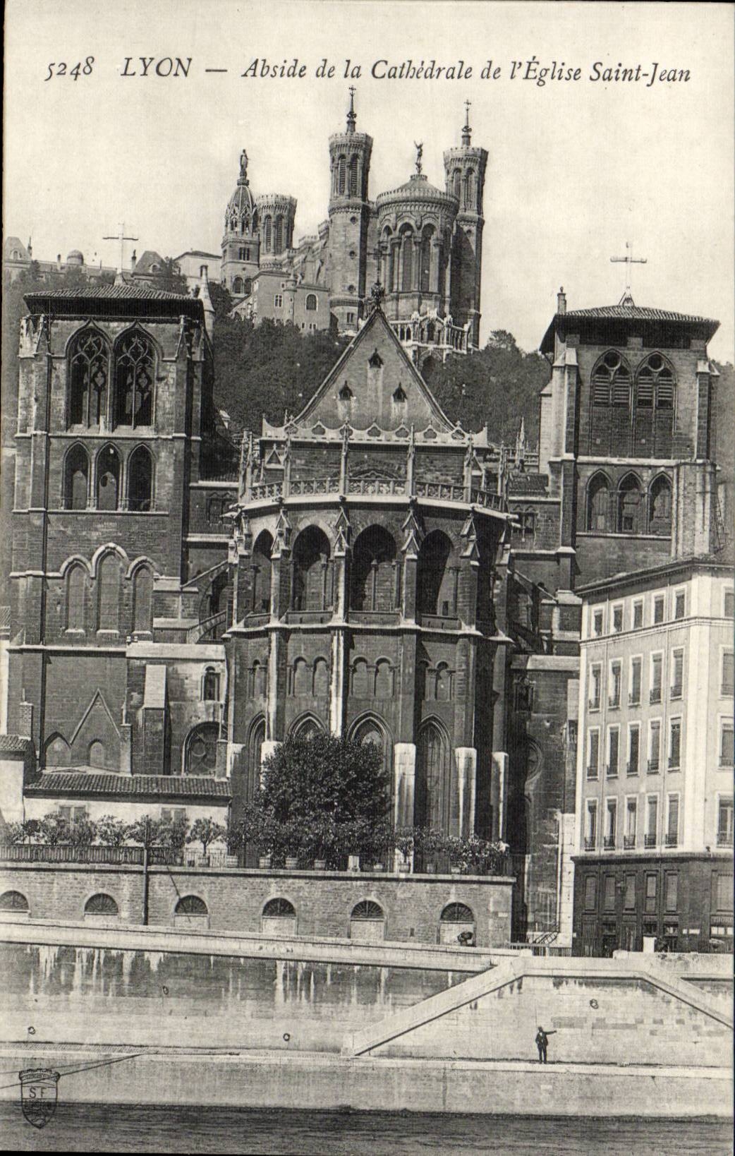 CPA Lyon Apse of the cathedral of the church Saint Jean