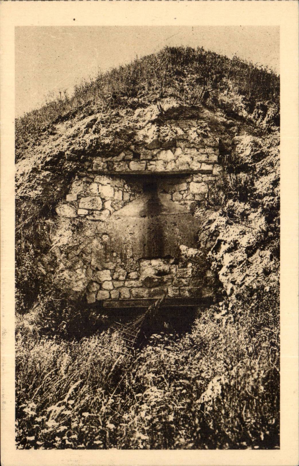 CPA Fort of Douaumont Ruins of the principal entry of the fort