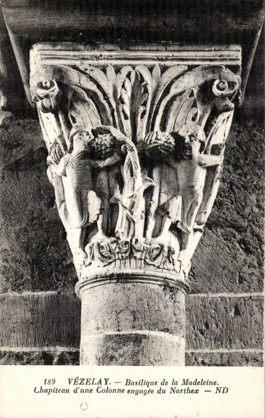 CPA Vezelay Basilica of the Madeleine Capital of an imbedded column of Narthex