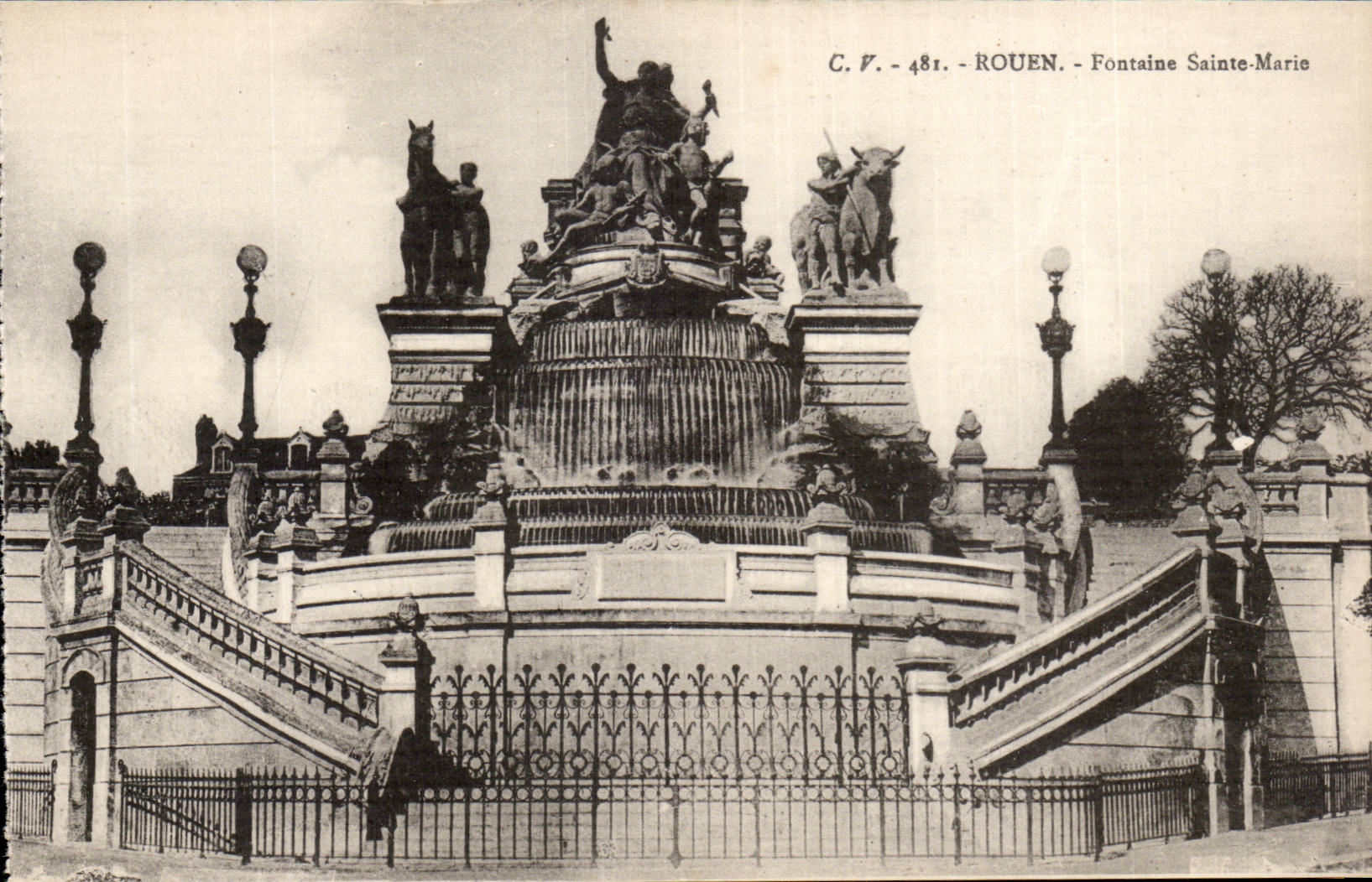 CPA Rouen Fountain Sainte Marie