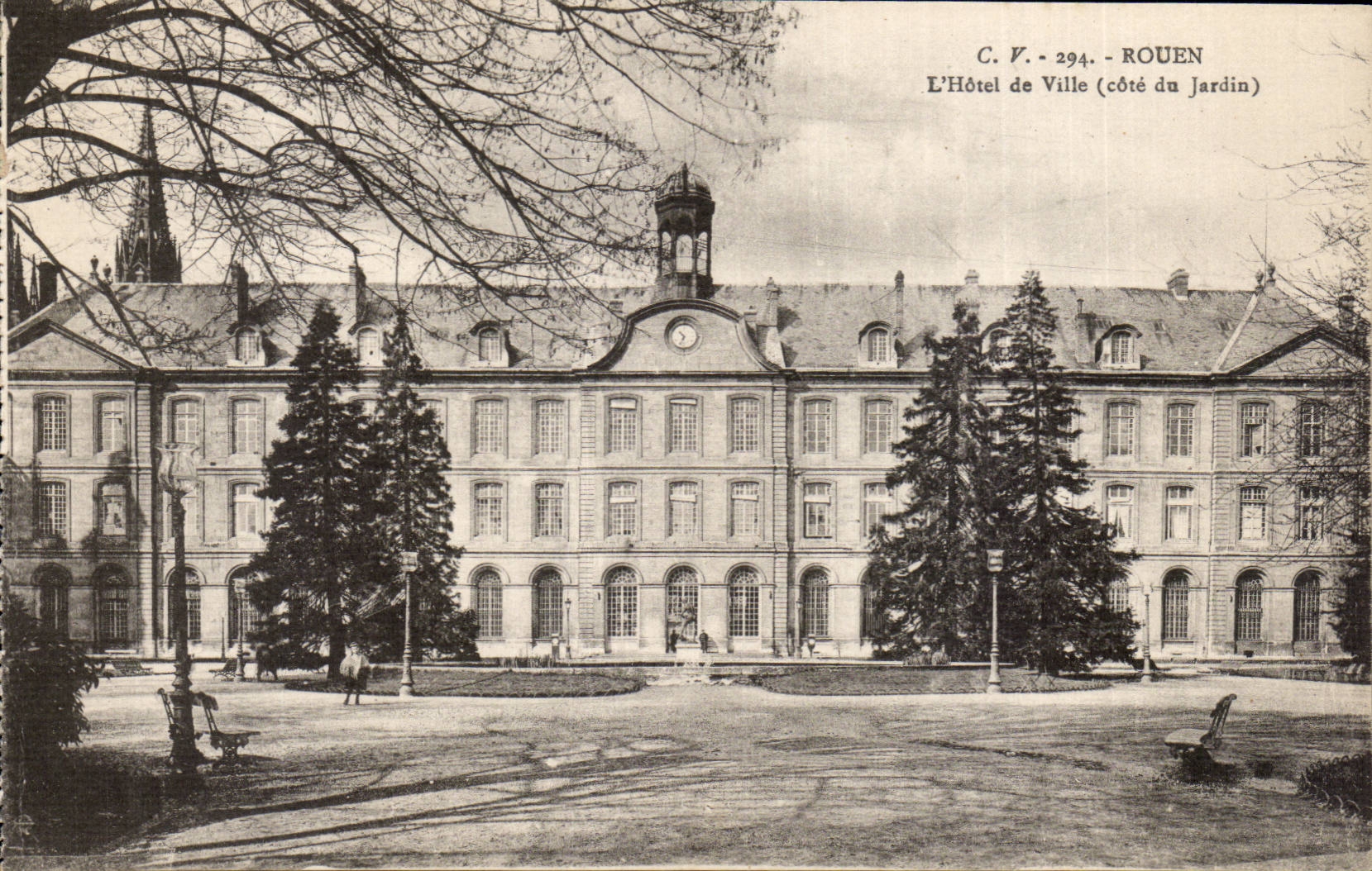 CPA Rouen the town hall (dimension of the garden)