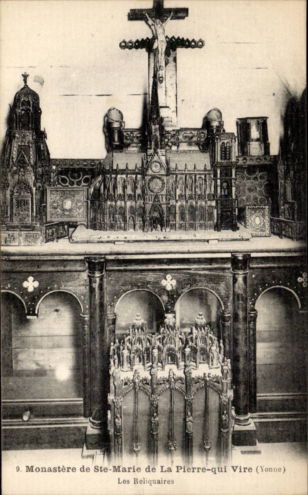 CPA Monastery of Sainte Marie of Pierre who Transfers the reliquaires