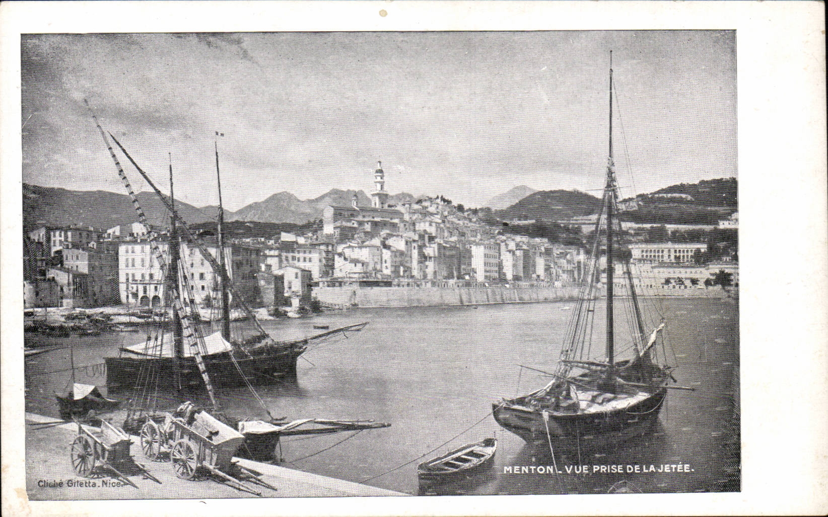 CPA Menton Seen from of the pier